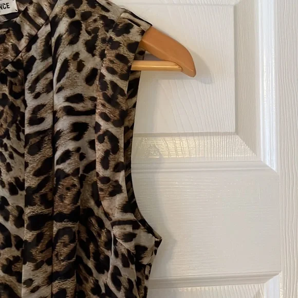 L’ AGENCE Animal print midi Dress 👗 with lining. - Picture 6 of 13